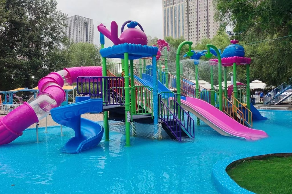 Durable plastic PE water slide for kids in water playground