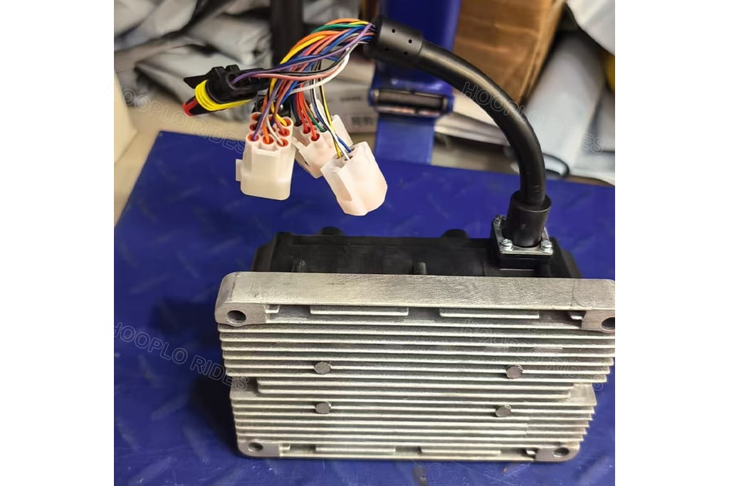 Replacement motor controller prepared by Hooplo Rides for a Russian customer operating a Dudu trackless train after remote troubleshooting.